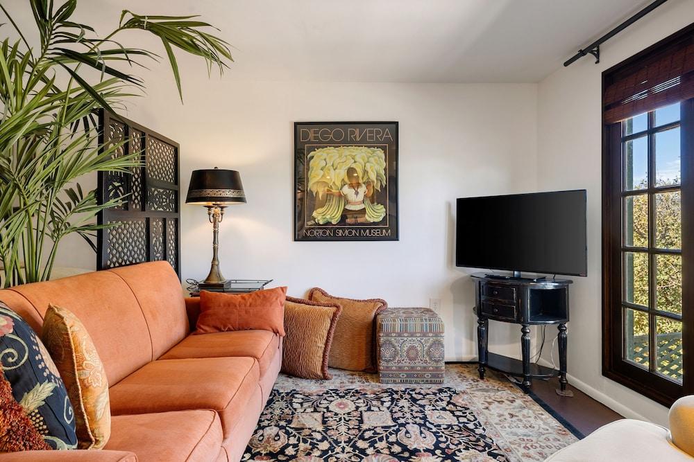 Rock House Haven Retreat