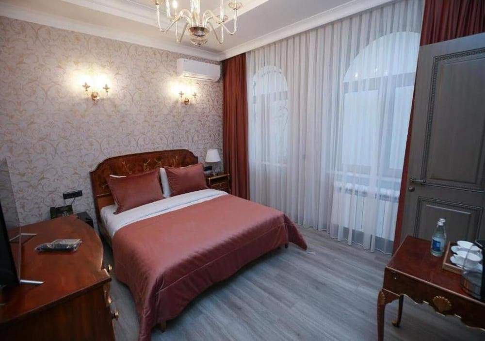 Antique Palace Hotel Baku
