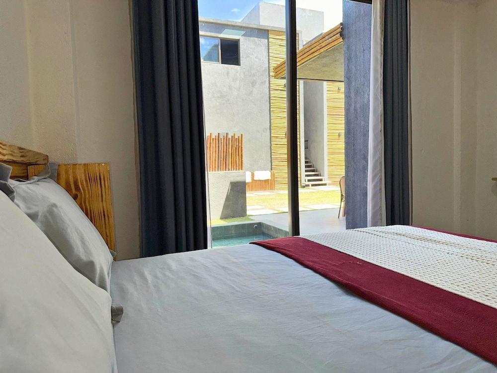 MHV Milagres from Casa Maria