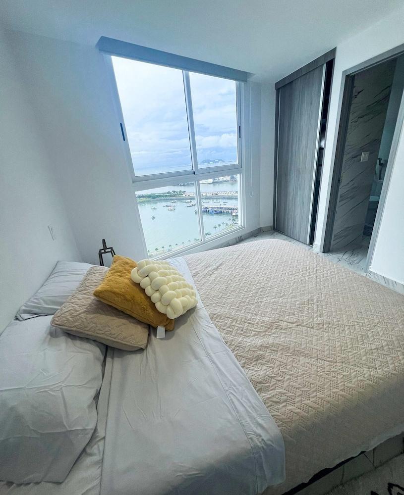 Apartamento The Sands Panamá 2414