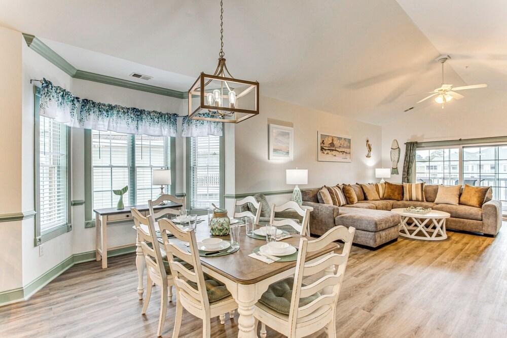 3 Mi to Myrtle Beach: Condo w/ Pool Access