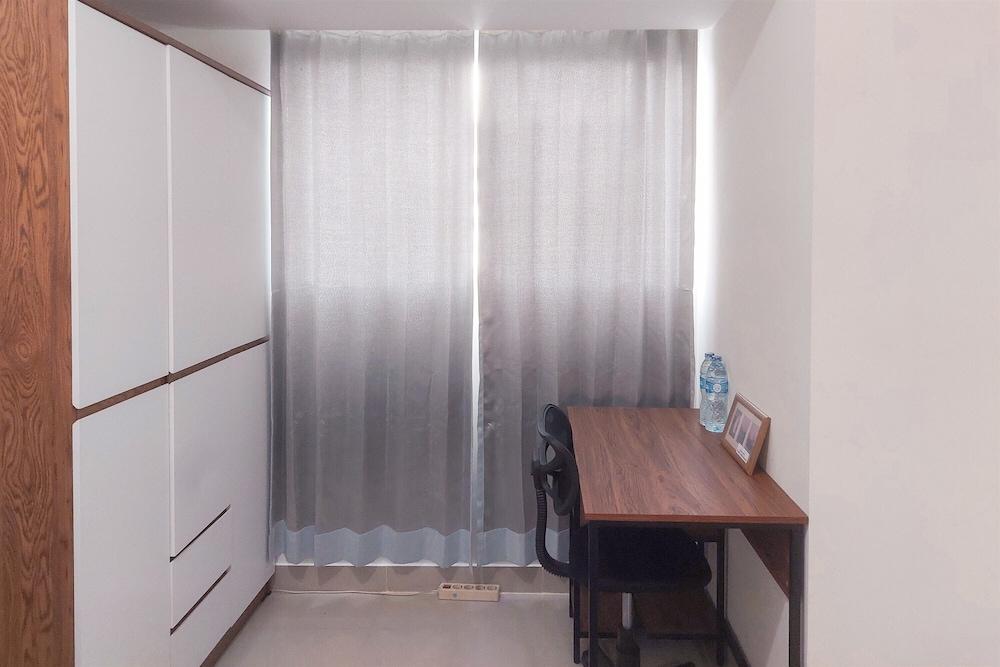 Cozy Studio Apartment At Cisauk Point