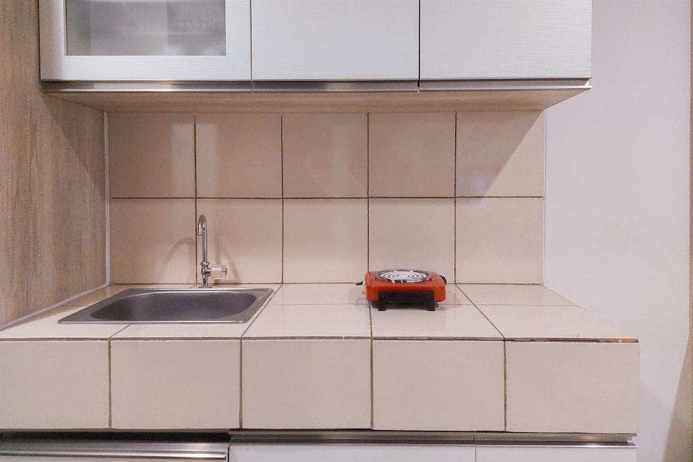 Stunning Studio At Paramount Skyline Apartment