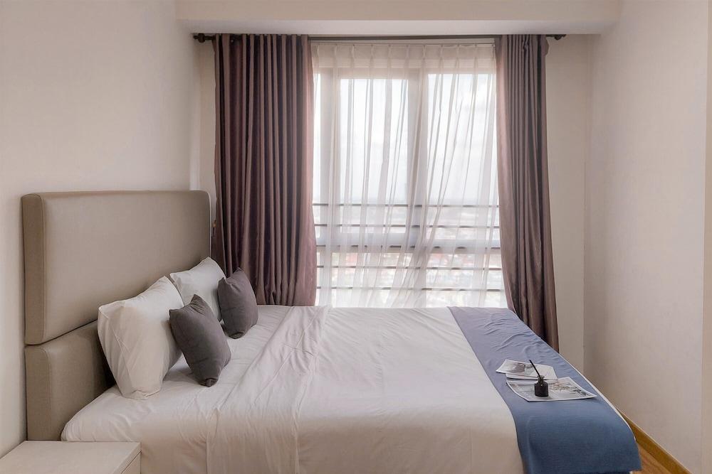 Cozy And Spacious 1Br At M-Town Signature Apartment