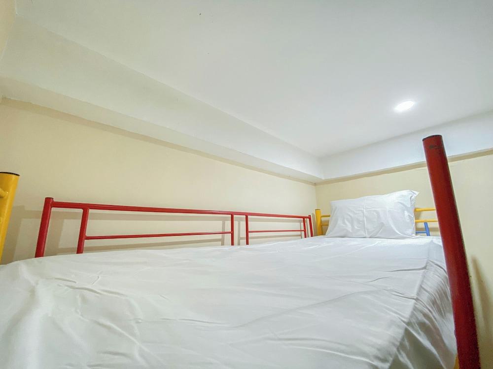 Compact Space 2Br At Jarrdin Cihampelas Apartment