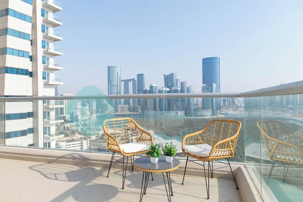 Bloomfields 1BR Ocean View in Oceanscape