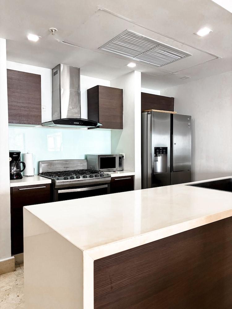 Departamento de lujo Yoo-Panamá 34B