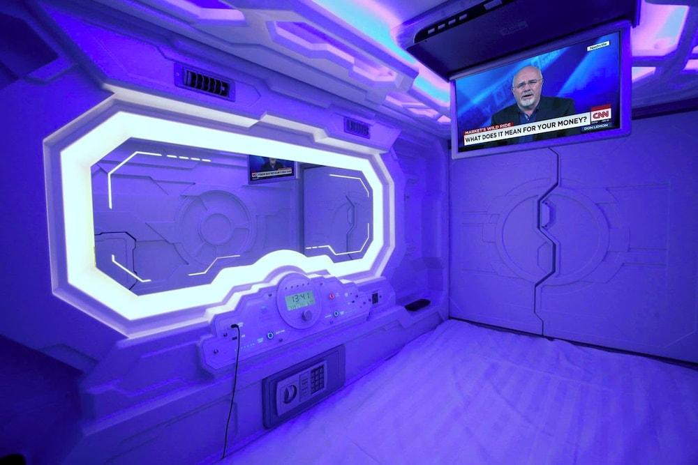 Capsule Riverside Saigon