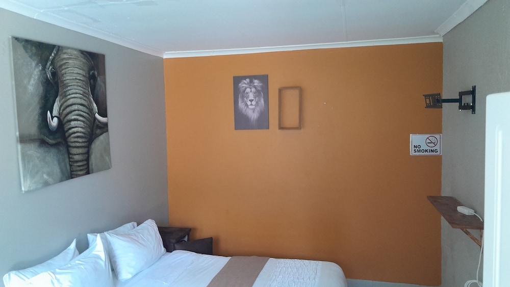 Simbasun Country Cottages