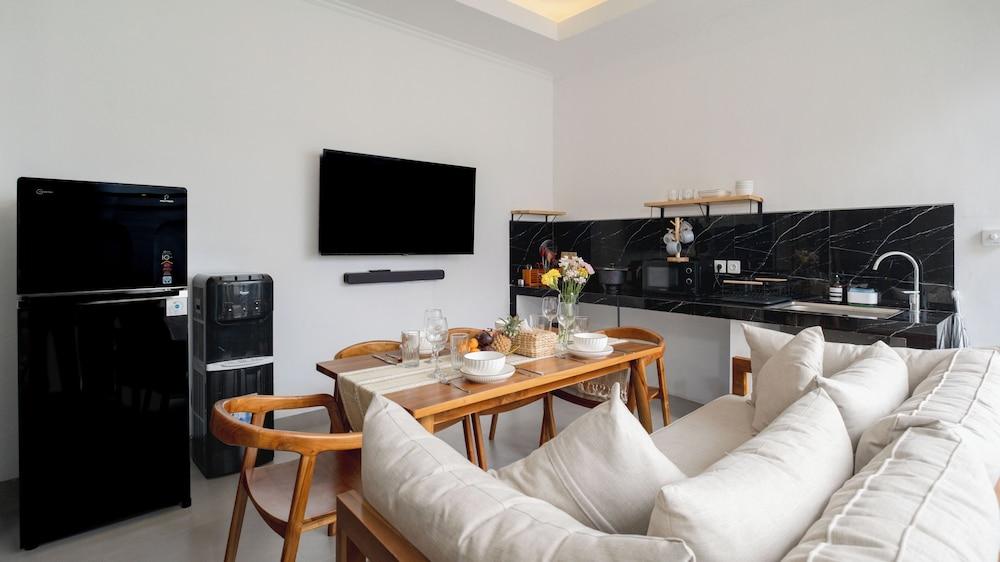 Villa Kamila 2 by Villa Finder