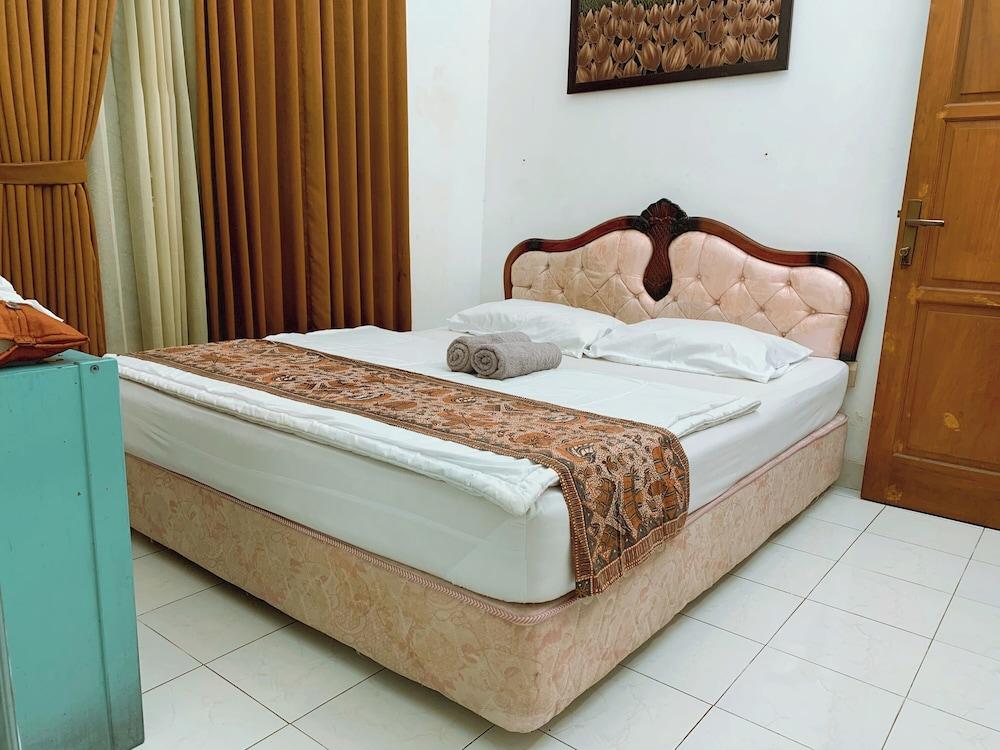 Griya Cemara Homestay