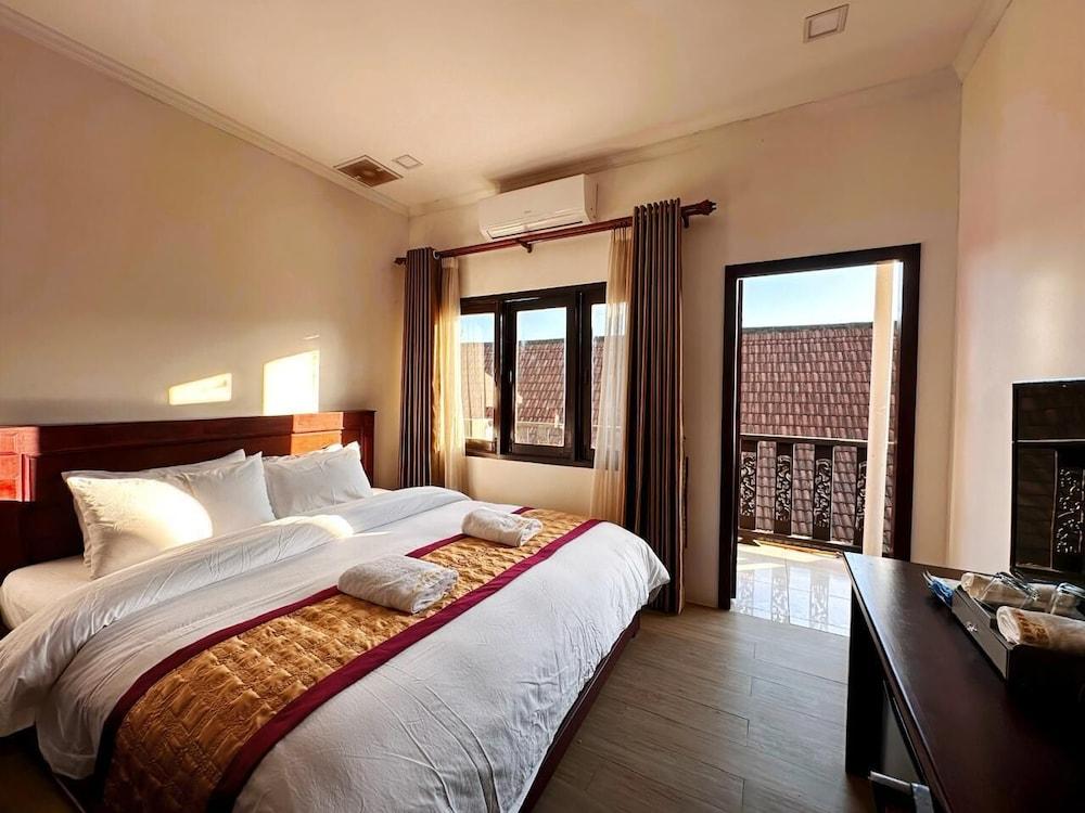 Vang Vieng Family Boutique Hotel