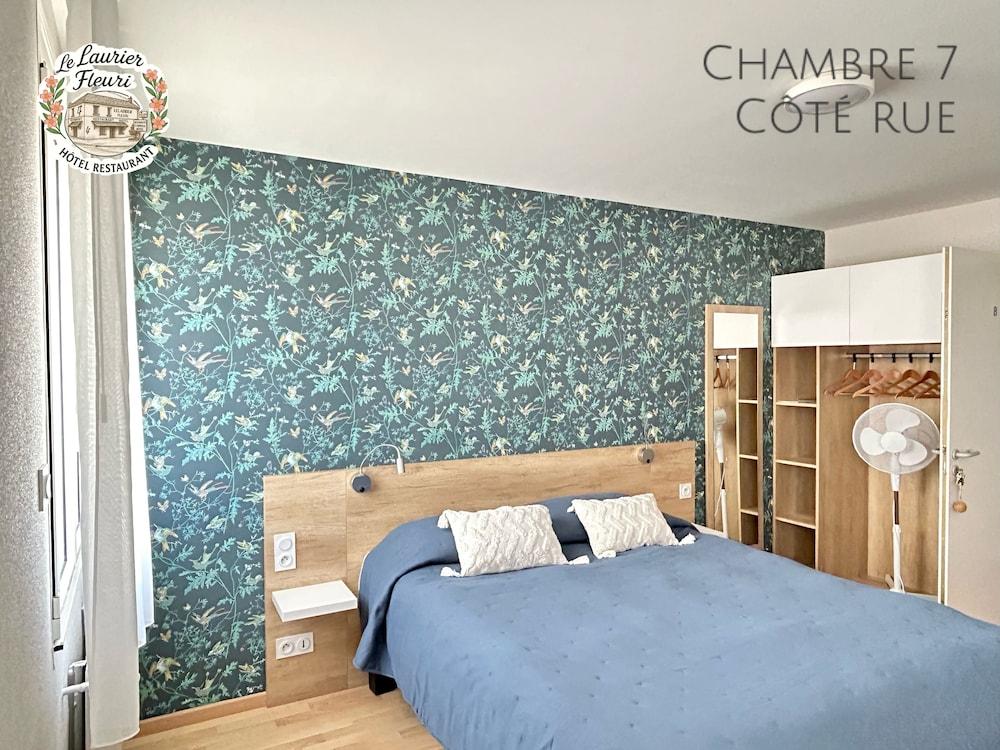 Logis Hotel Restaurant Le Laurier Fleuri