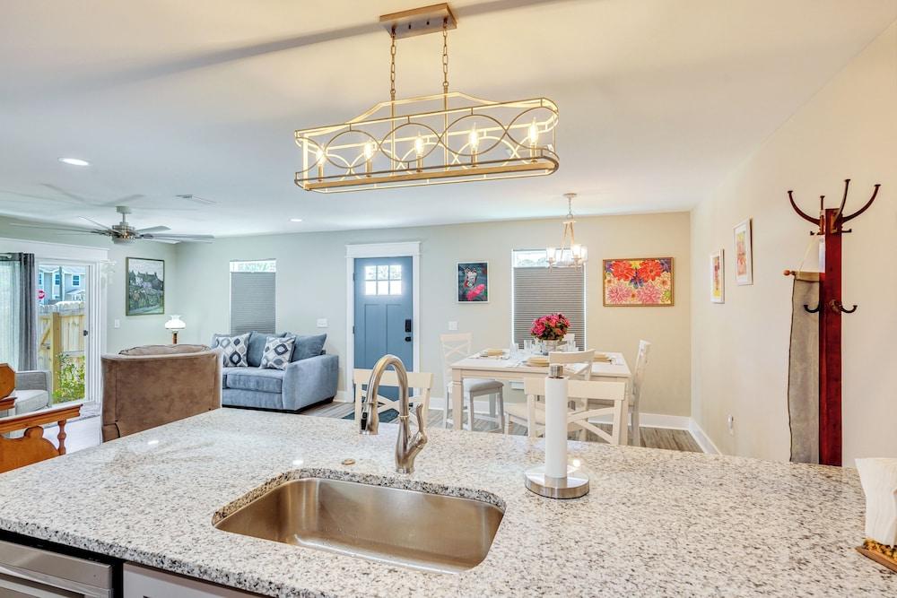 1 Mi to Beach: Dog-friendly PCB Home w/ Backyard!