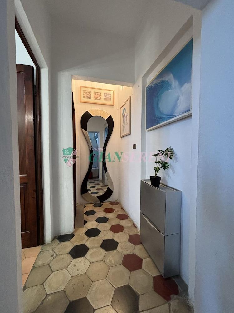 5 Beds in a Prestigious Villa-rif Leccio