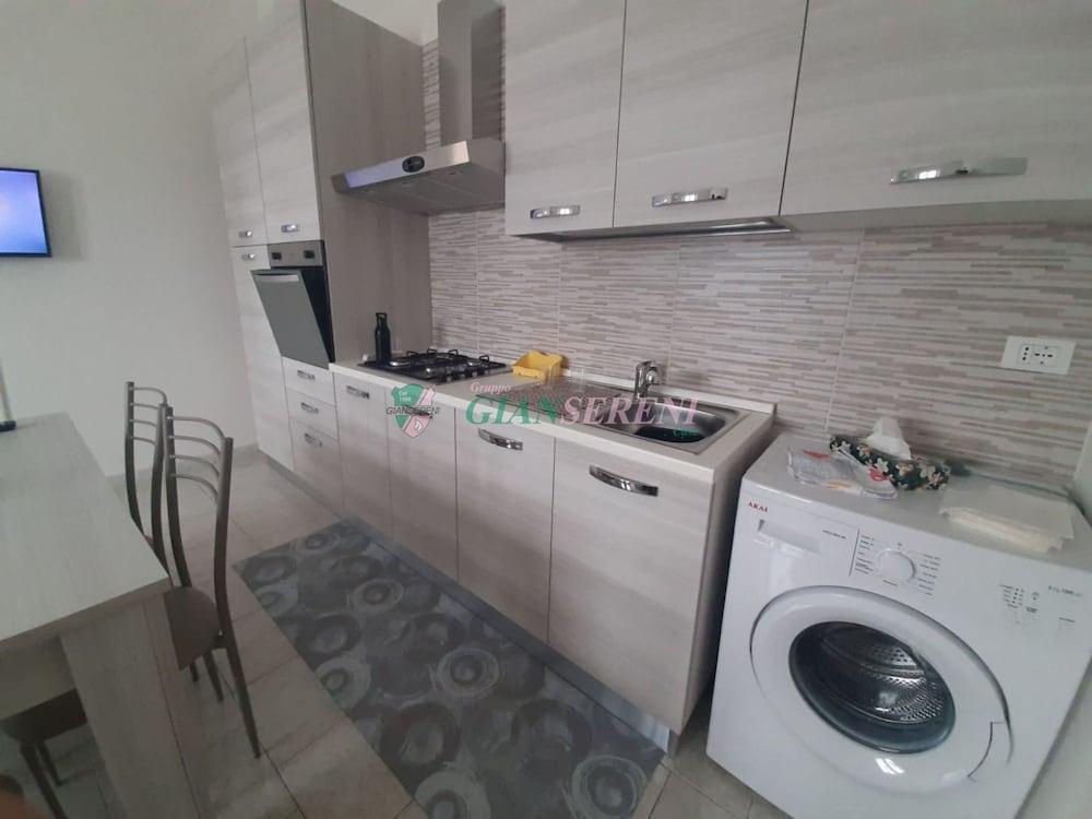 Via Biserno Post Office and Coop Area-rif Biserno