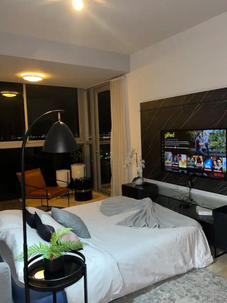 Lujoso Apartamento - Yoo Panamá 21A