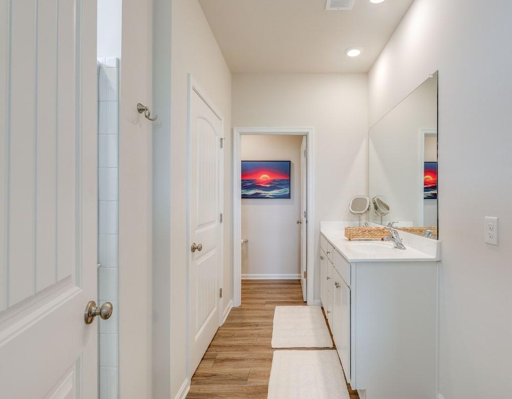 6 Mi to Bethany Beach: Family-friendly Home!