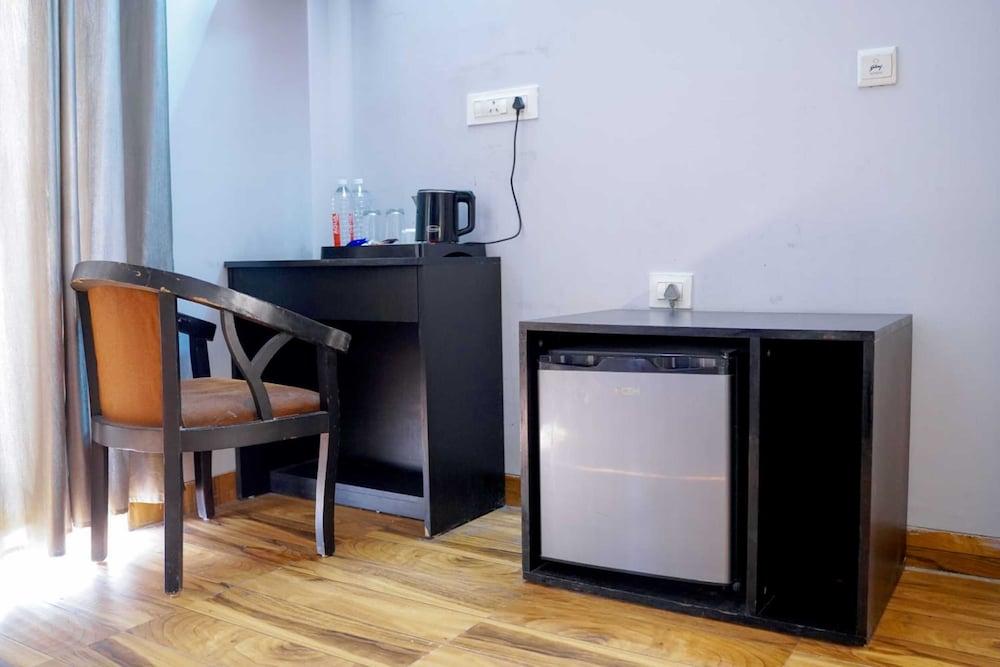 Vrindavan Dreams Hotel and Suites