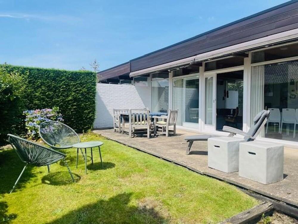 Huswell - Socrates in Koksijde