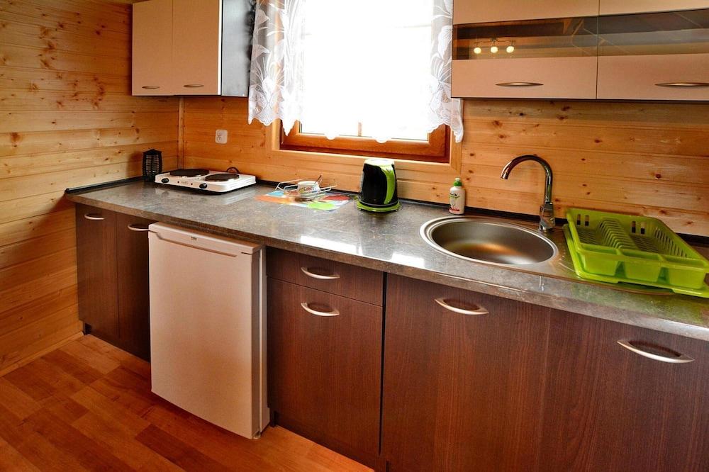 Cottage in Jaroslawiec Near Seaside Beach