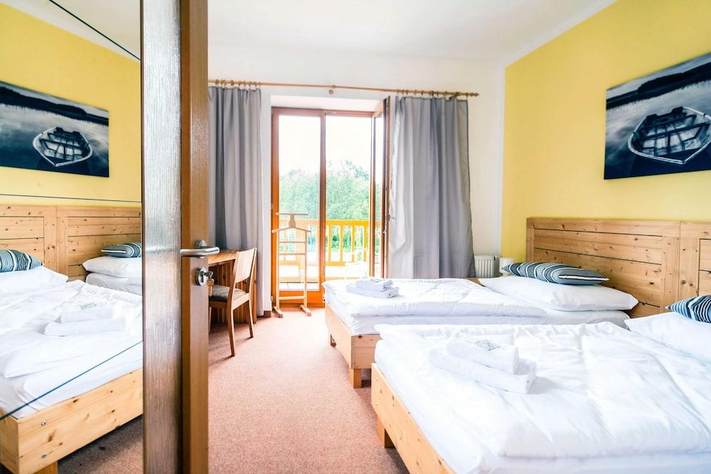 Hotel Relax Vrchbělá