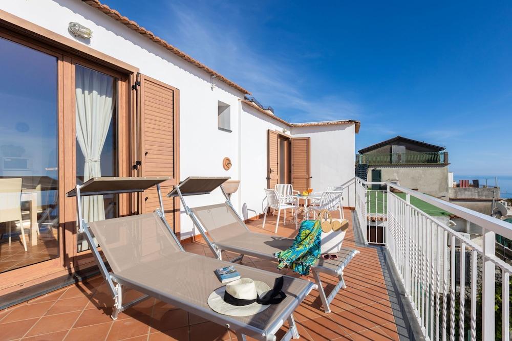 Casa Satriano Attic in Positano