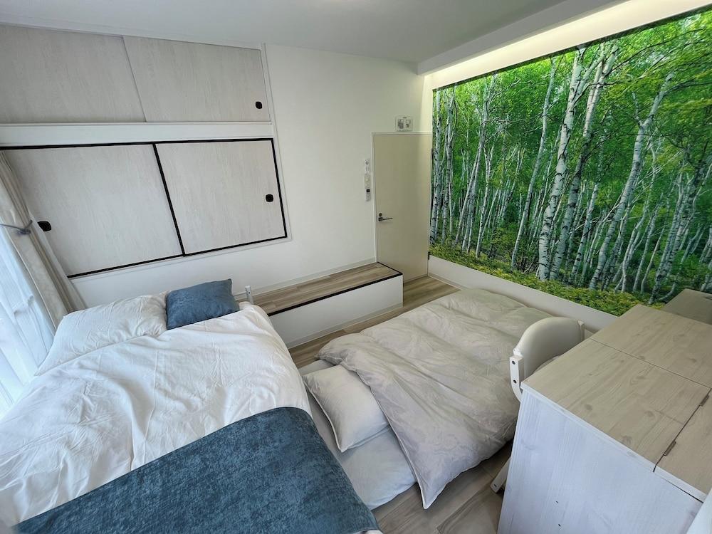 KT1 Mori no Kabe Tokyo