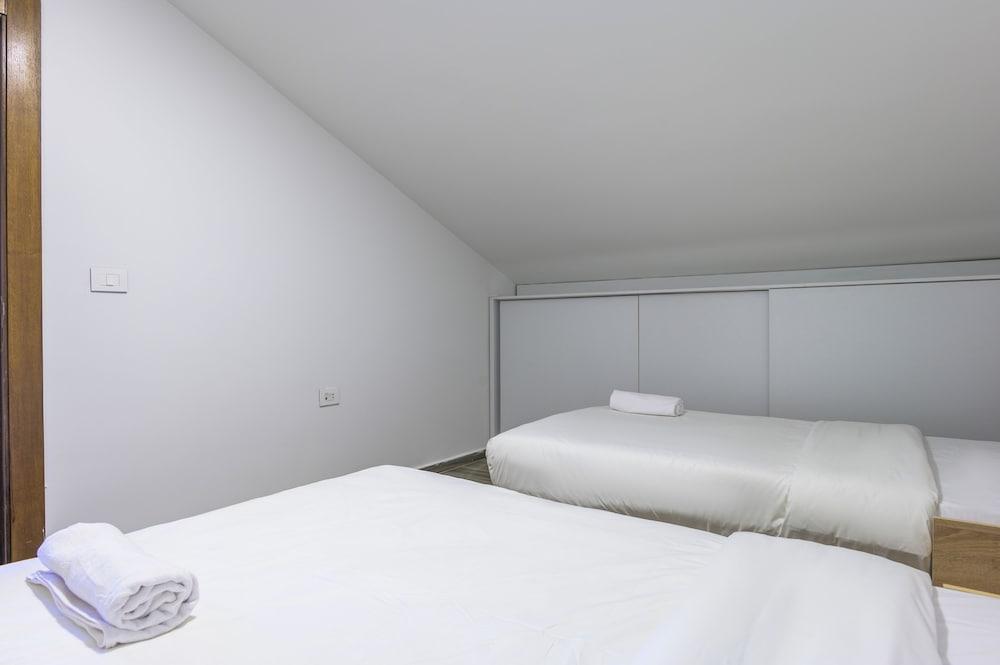 Verve 2BR Apt. by The Valley Kfardebian