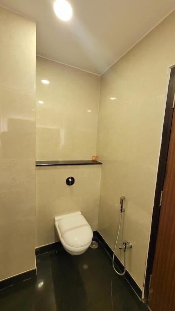 HOTEL SIMRAN INTERNATIONAL