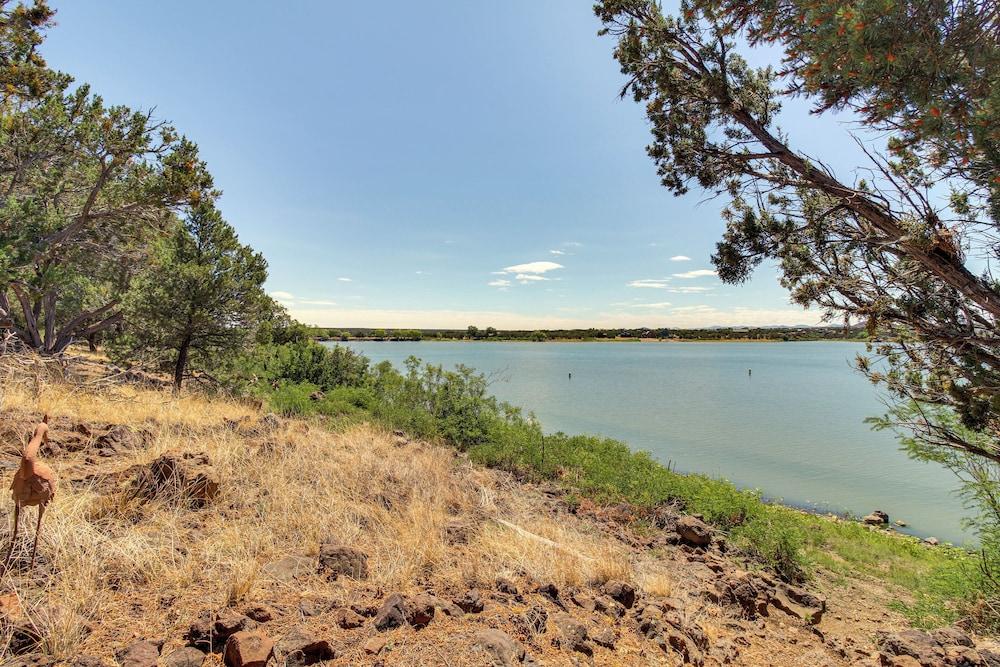 Firelit Nights By the Lake: Cozy Show Low Retreat