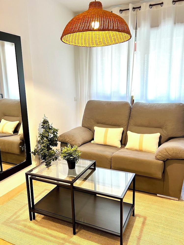 Modern apartment in Juan de Austria