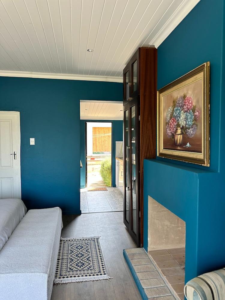 Blue Cottage, Elgin Grabouw