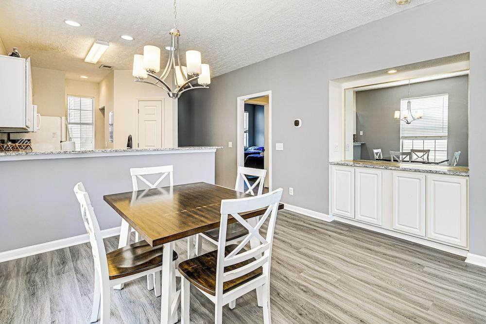 5 Mi to Myrtle Beach Hot Spots: Condo w/ Perks!