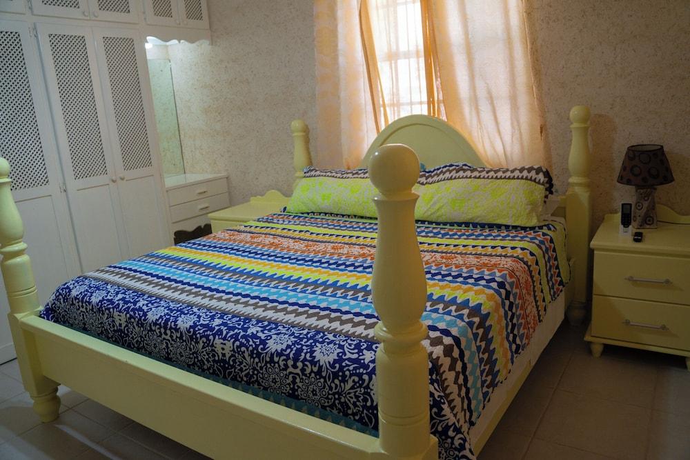 Marzalea 2 bd Villa by Zenbreak