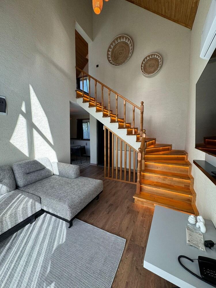 Newrose Tatil Köyü