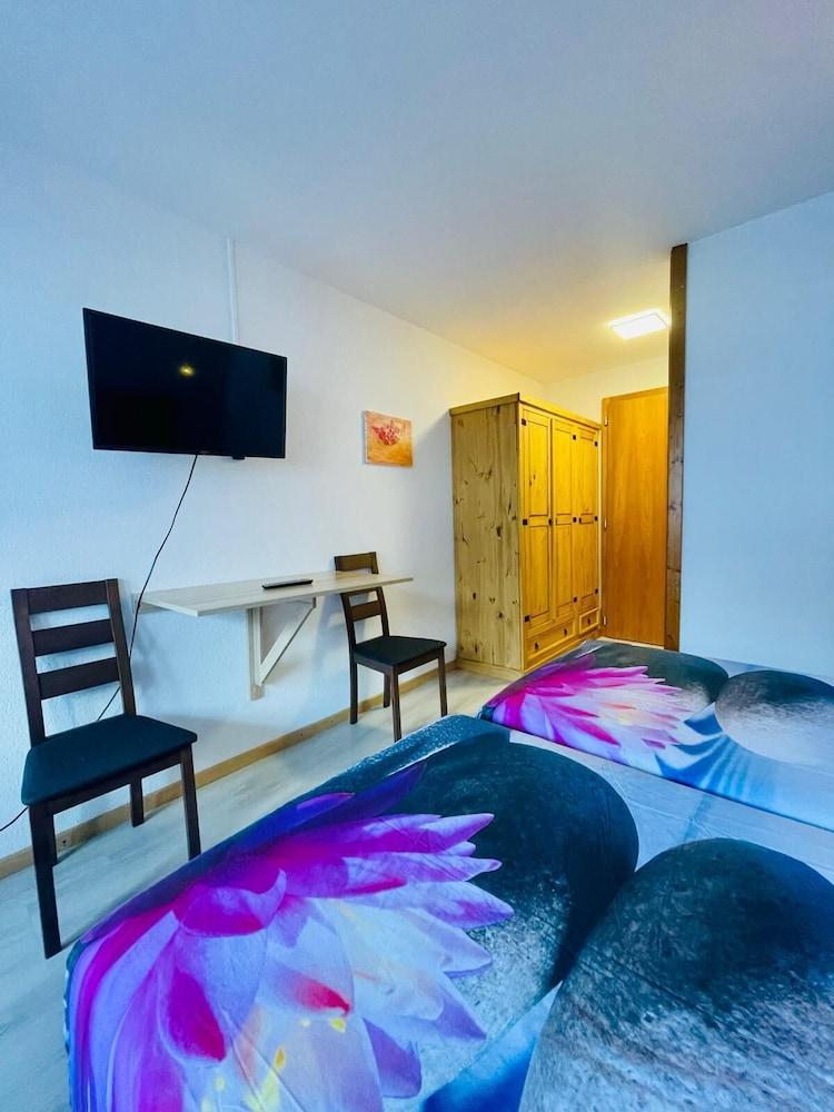 Auberge les Charmettes