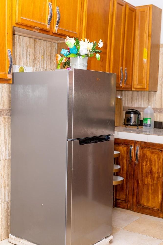 Philade Glorified Airbnb