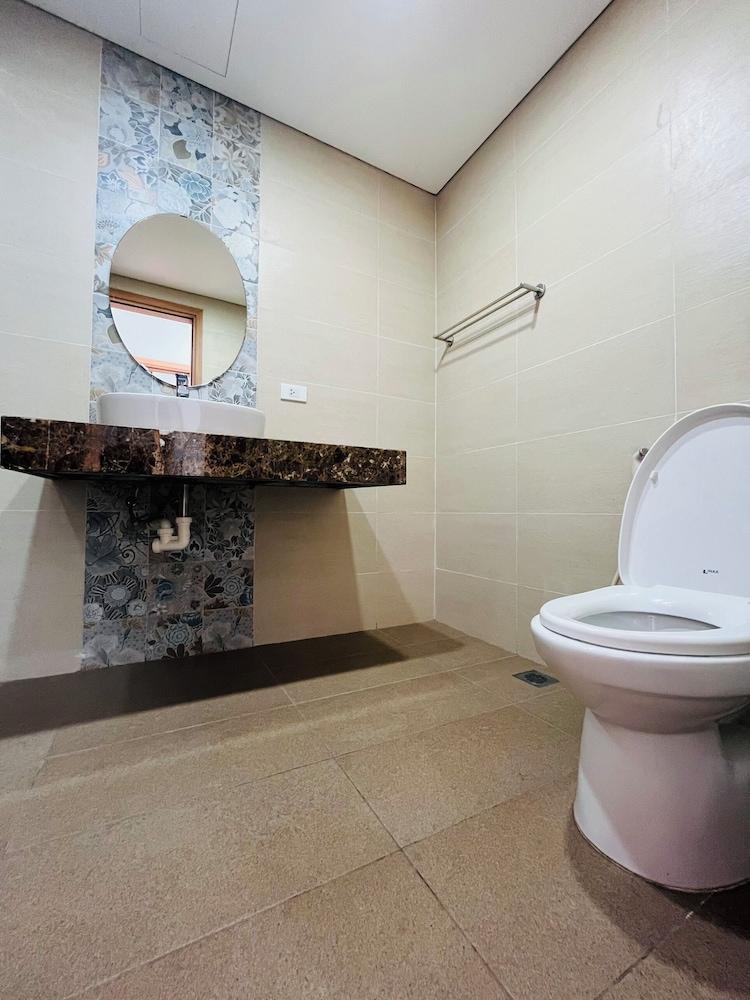 L'A Suites The Metropole Thu Thiem