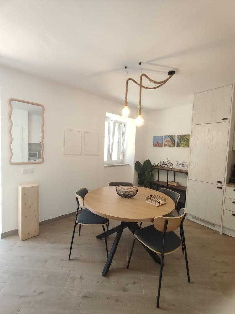 2 Floors Home Near Carvoeiro Slidesplash