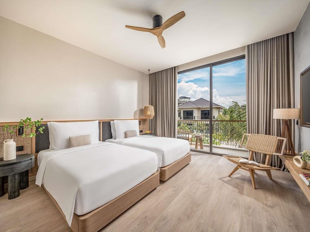 The Amayen - Handwritten Collection