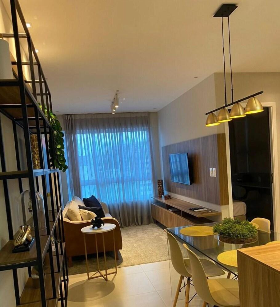 Edificio Promenade II Apt 901