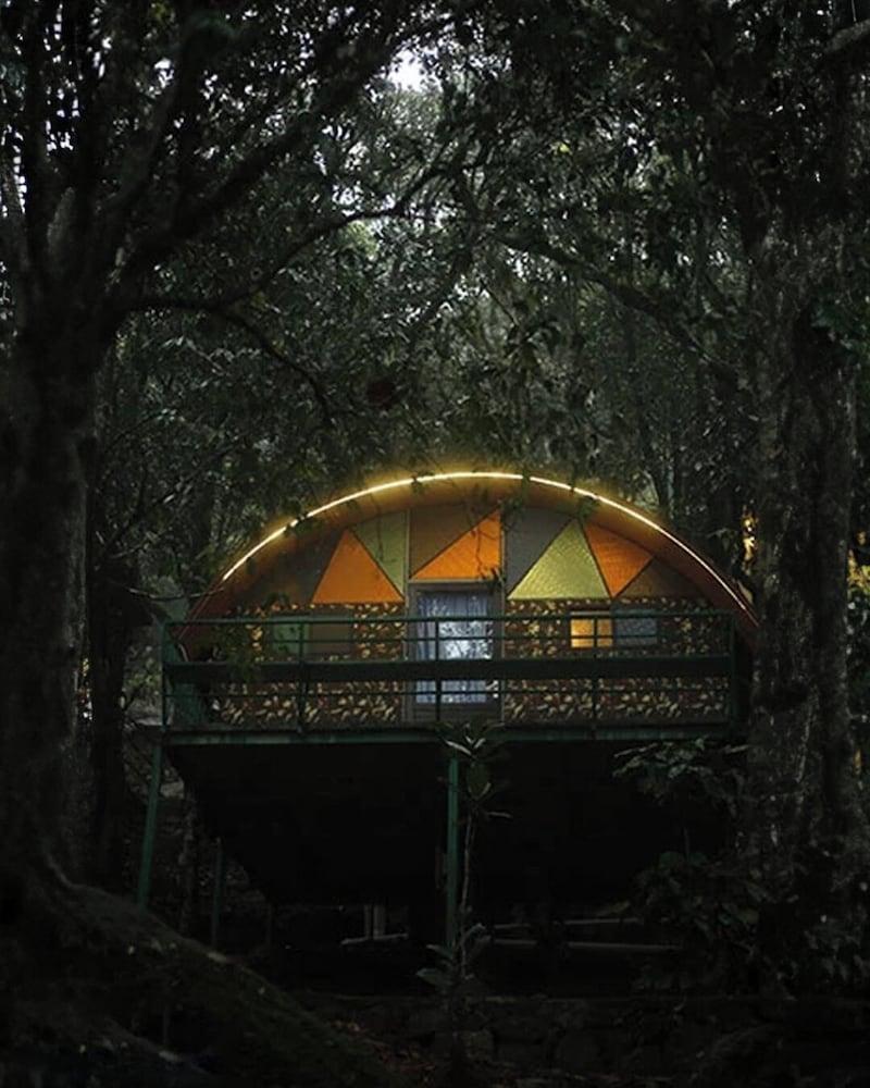 Cloub Cabana Holidays