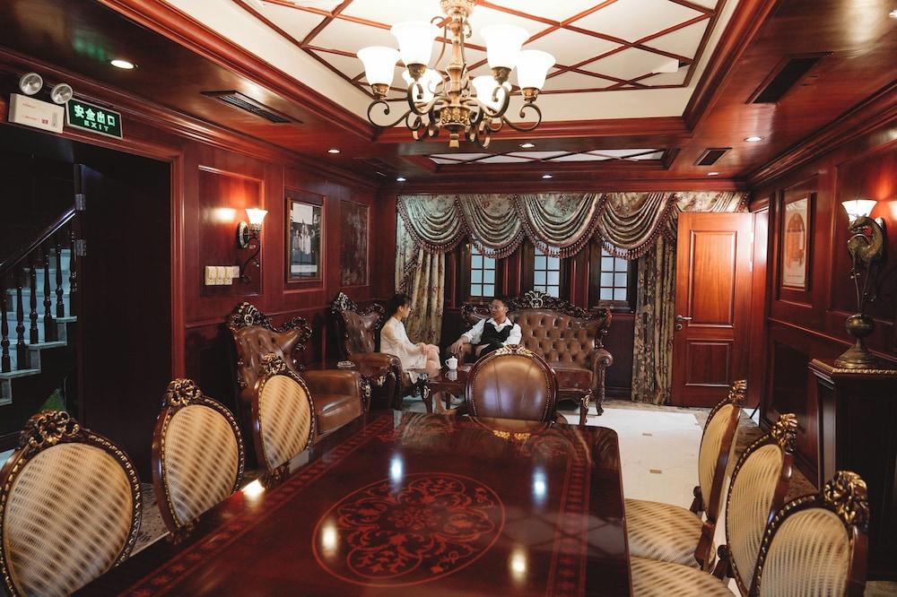 Liuchunwu Resort in Tianmu Mountain