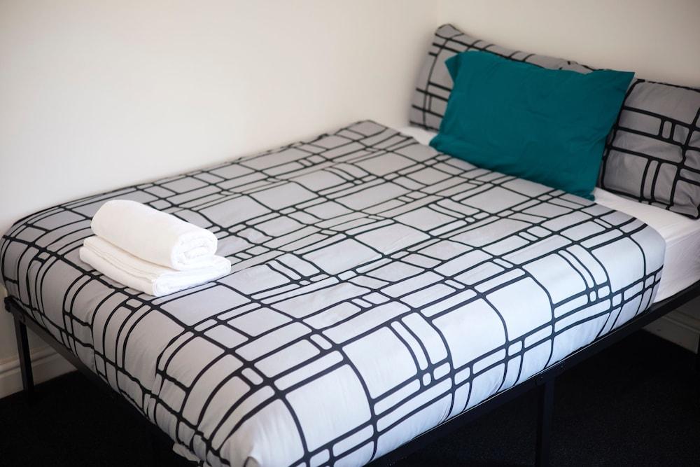 Ol-mumps Cosy 2bd Free Parking & Wifi