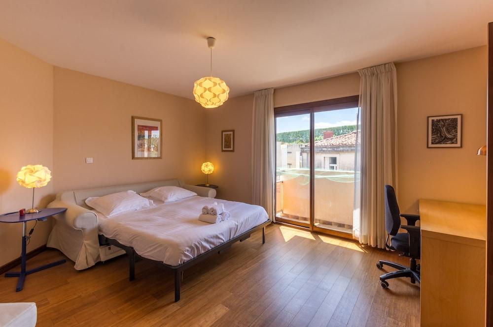 Carr du roi - Premi re Conciergerie