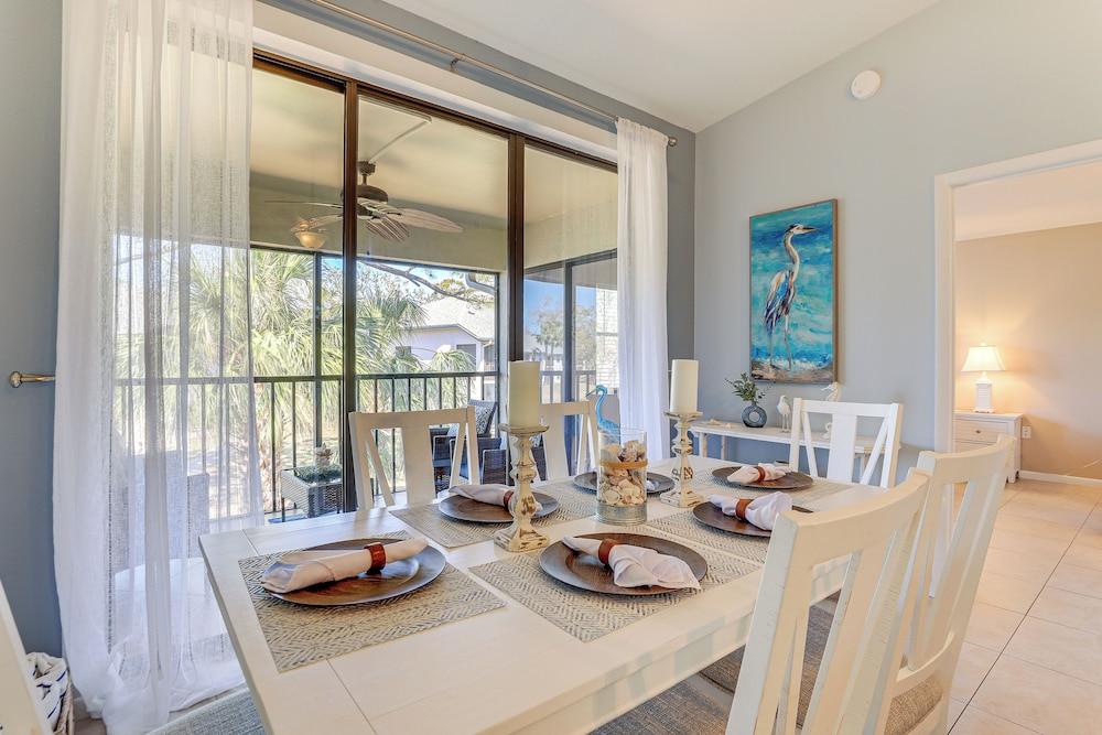 7 Mi to Beach: Condo w/ Pool Access in Bradenton!