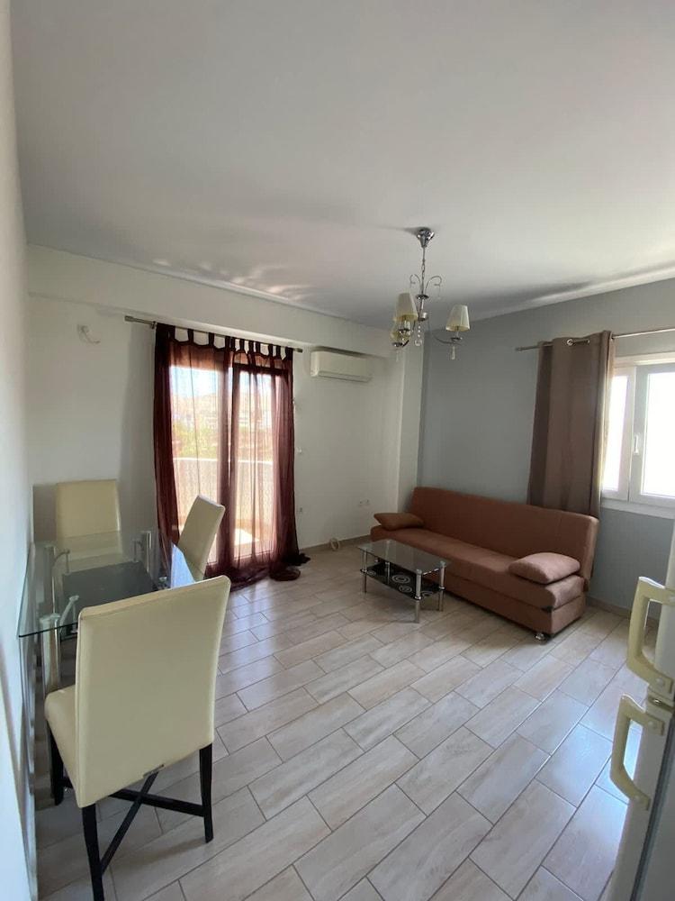 Arethousa City View Gem - Panoramic Views