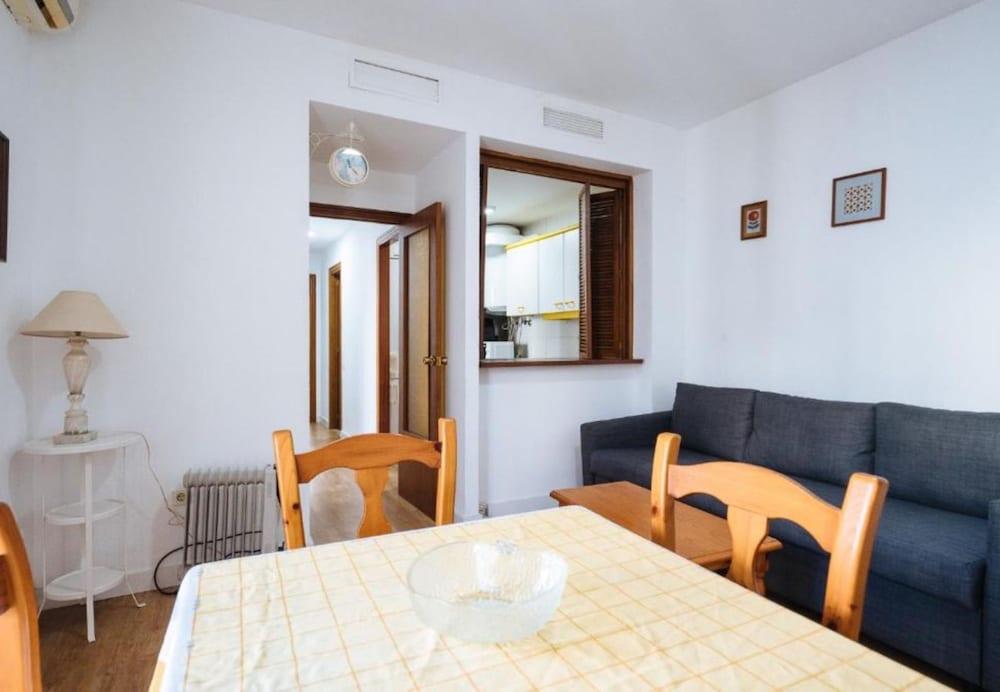 Bellas Artes I in Sevilla