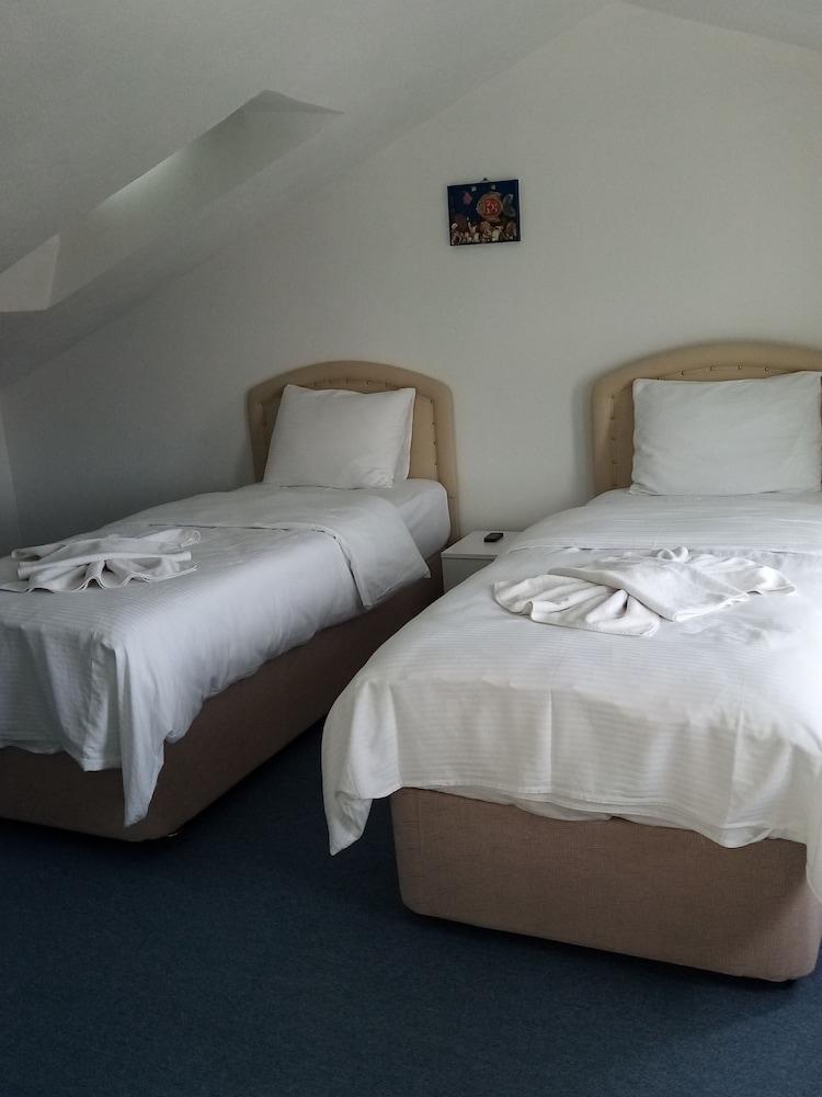 Datça Zeytinevleri Apart